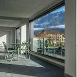 Jungfraucenter Baellenhoechst - Griwa Rent Ag *